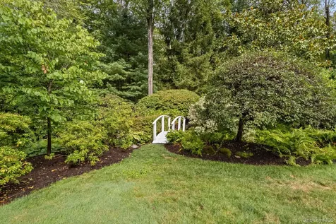 336 Smith Ridge Road South Salem NY 10590