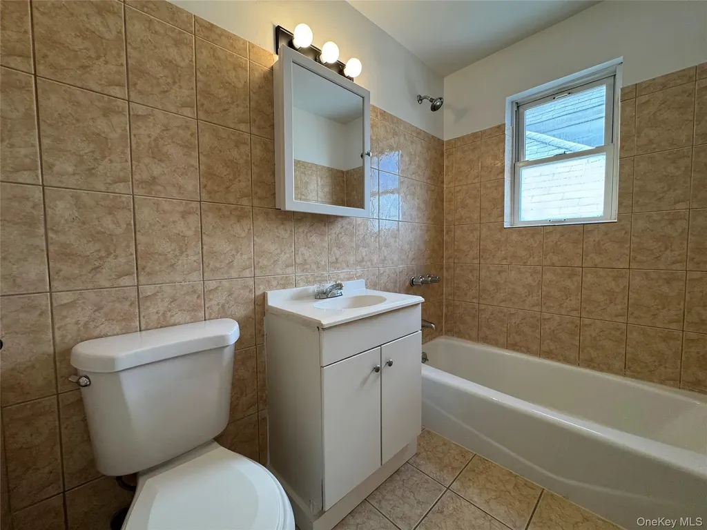 1651 Haight Avenue Bronx NY 10461