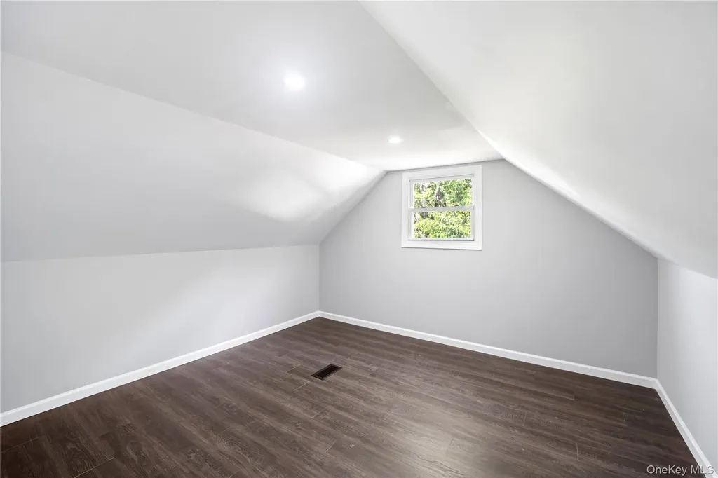 56 Independence Street White Plains NY 10606