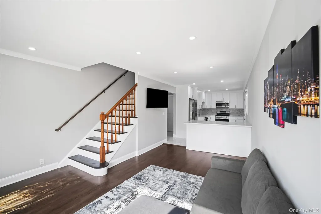 56 Independence Street White Plains NY 10606