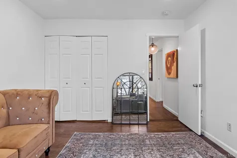 181 Martling Avenue Tarrytown NY 10591