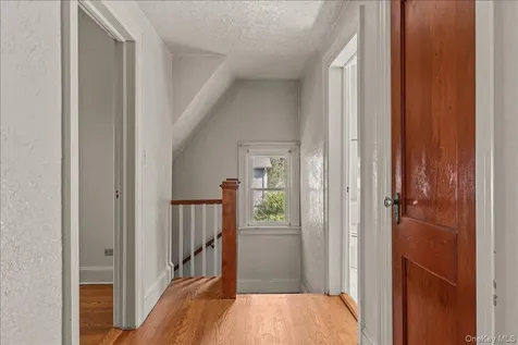13 Washburn Road Mount Kisco NY 10549