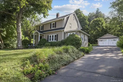 13 Washburn Road Mount Kisco NY 10549