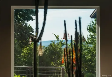 161 Mountain Rest Road New Paltz NY 12561