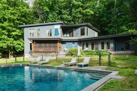 161 Mountain Rest Road New Paltz NY 12561
