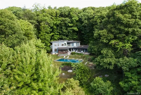 161 Mountain Rest Road New Paltz NY 12561