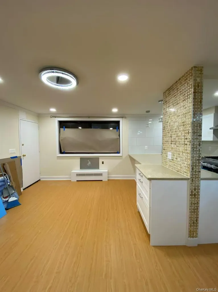67-97 136th Street Flushing NY 11367