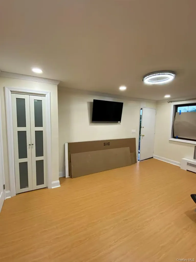 67-97 136th Street Flushing NY 11367