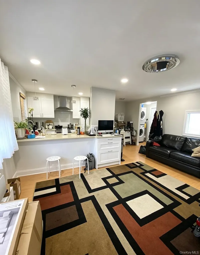 67-97 136th Street Flushing NY 11367
