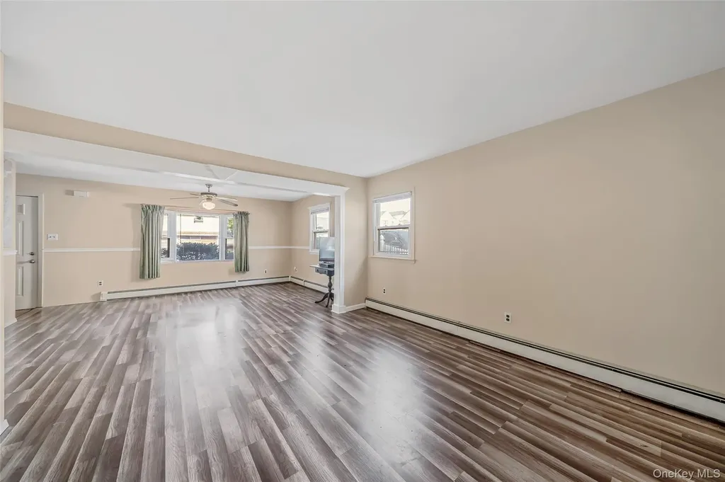 2439 2nd Street East Meadow NY 11554