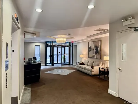 703 Pelham Road New Rochelle NY 10805