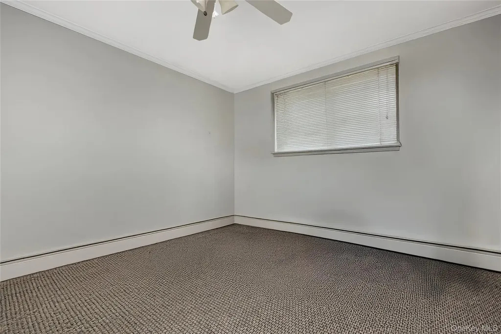 900 Flanders Drive Valley Stream NY 11581