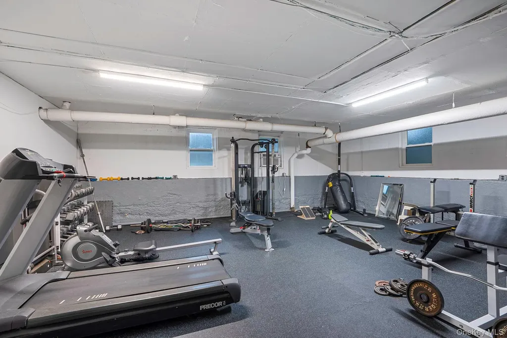 185 Atlantic Avenue Lynbrook NY 11563