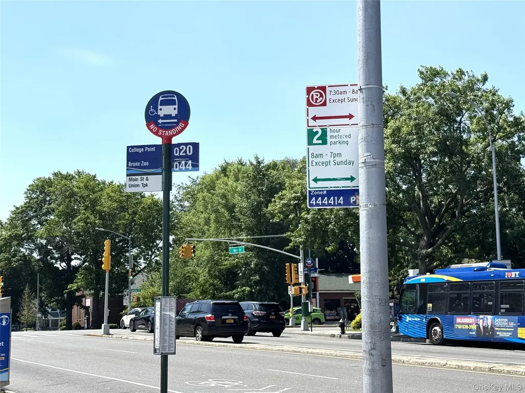 141-02 78th Road Flushing NY 11367