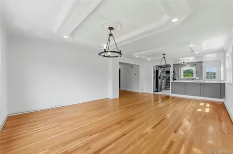21 Bryn Mawr Place Yonkers NY 10701