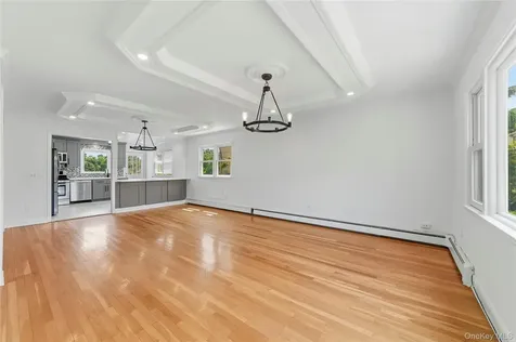21 Bryn Mawr Place Yonkers NY 10701