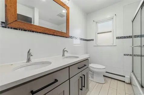 21 Bryn Mawr Place Yonkers NY 10701