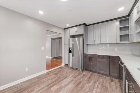 21 Bryn Mawr Place Yonkers NY 10701