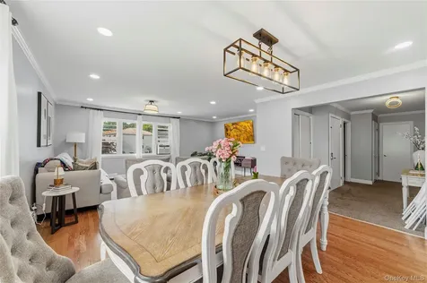 21 Bryn Mawr Place Yonkers NY 10701