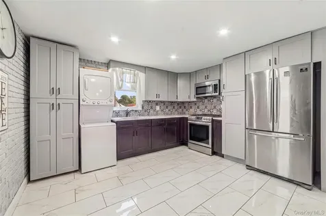 21 Bryn Mawr Place Yonkers NY 10701