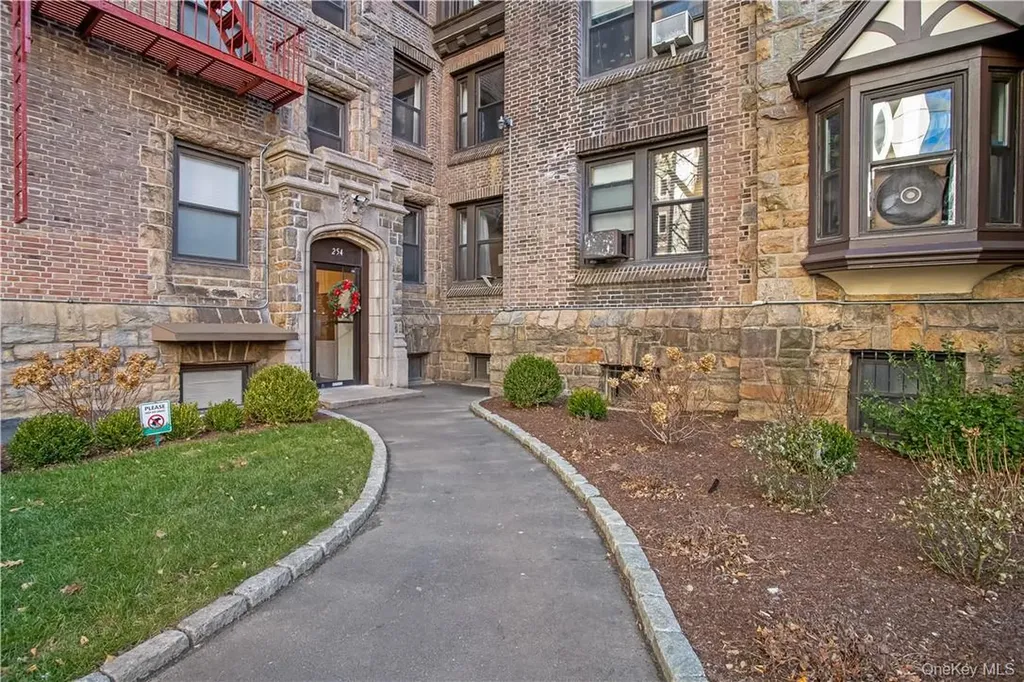 254 Martine Avenue White Plains NY 10601