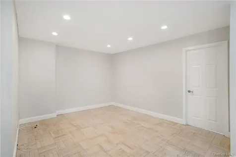 140 E Hartsdale Avenue Hartsdale NY 10530