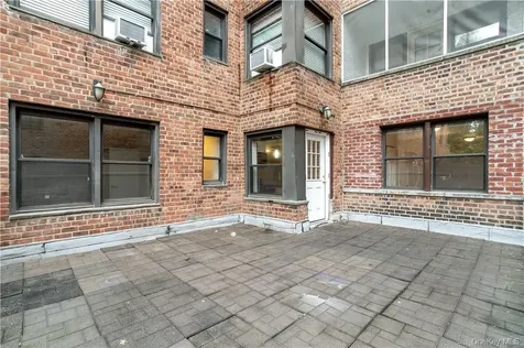 140 E Hartsdale Avenue Hartsdale NY 10530