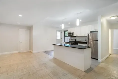 140 E Hartsdale Avenue Hartsdale NY 10530