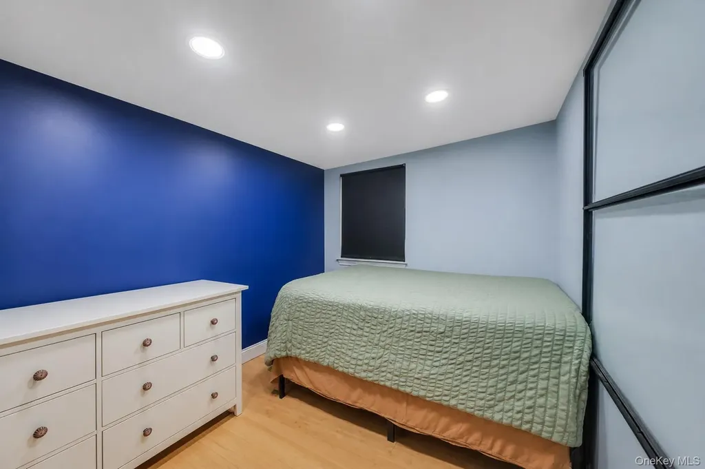 165 Wilfred Boulevard Hicksville NY 11801