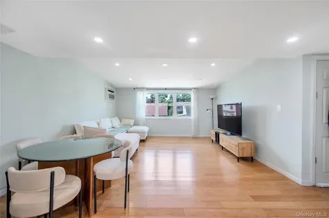 165 Wilfred Boulevard Hicksville NY 11801