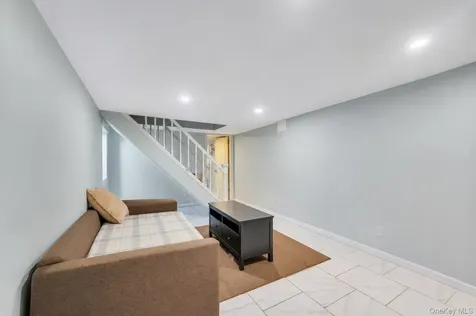 165 Wilfred Boulevard Hicksville NY 11801