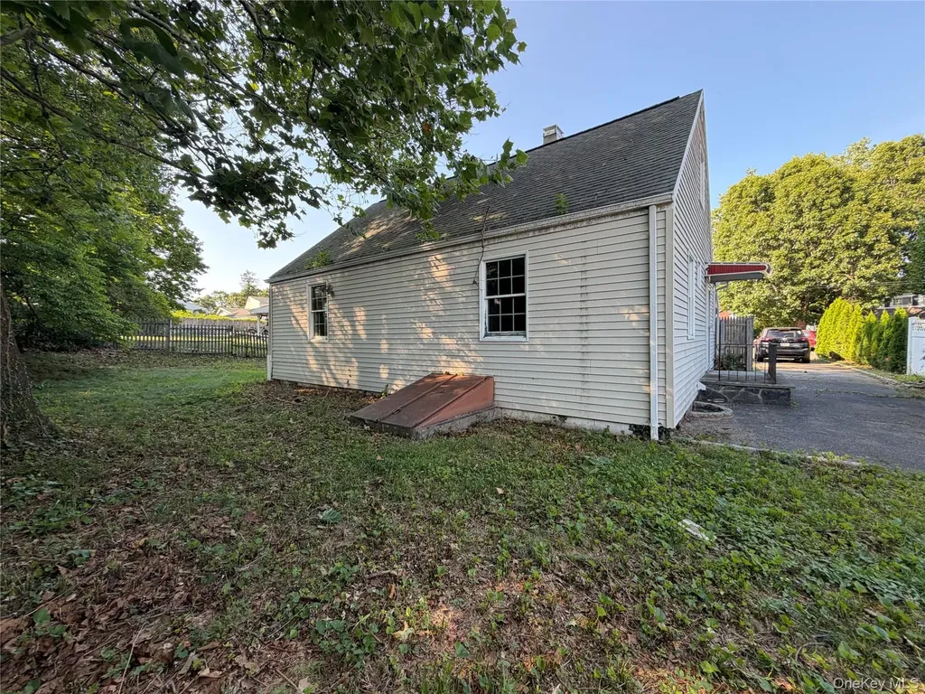 25 Monterey Place Yonkers NY 10710