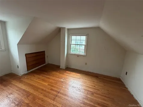 25 Monterey Place Yonkers NY 10710