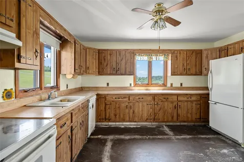 126 Hover Avenue Germantown NY 12526