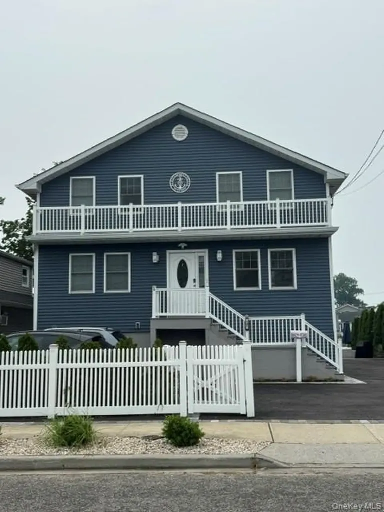 121 Forest Avenue Massapequa NY 11758