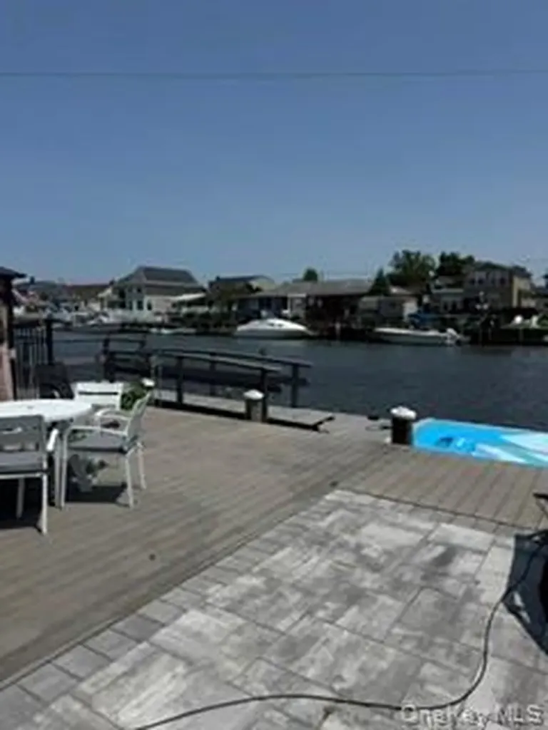 121 Forest Avenue Massapequa NY 11758
