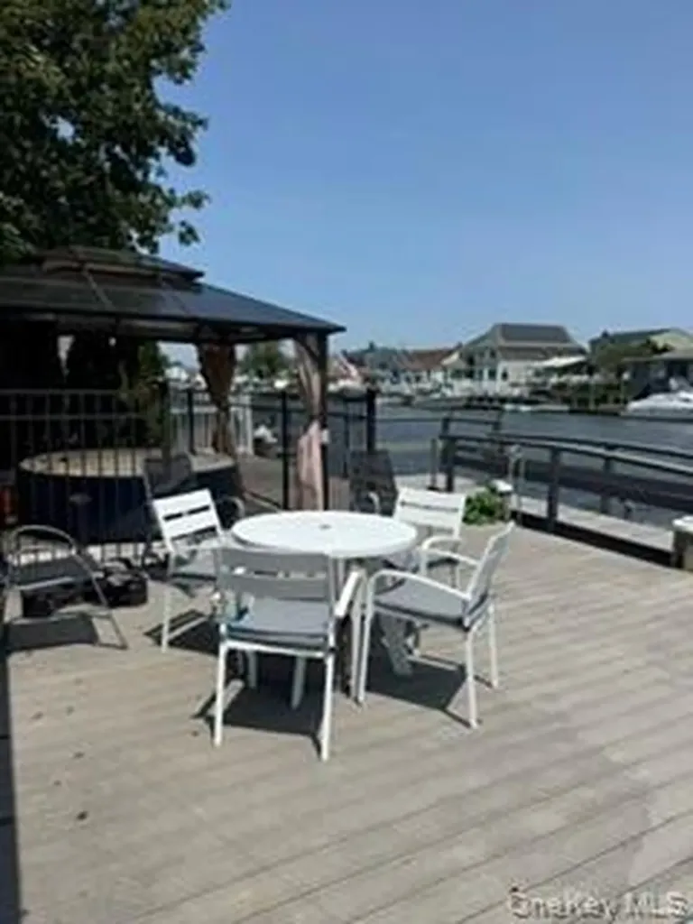 121 Forest Avenue Massapequa NY 11758