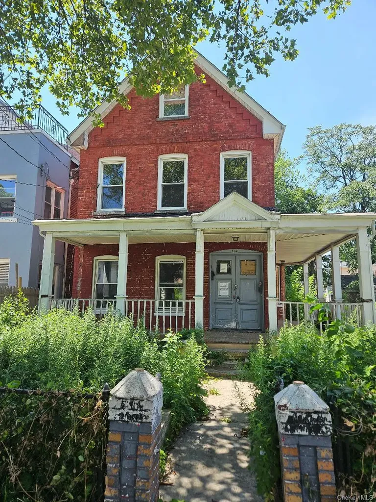 332 S 6th Avenue Mount Vernon NY 10550
