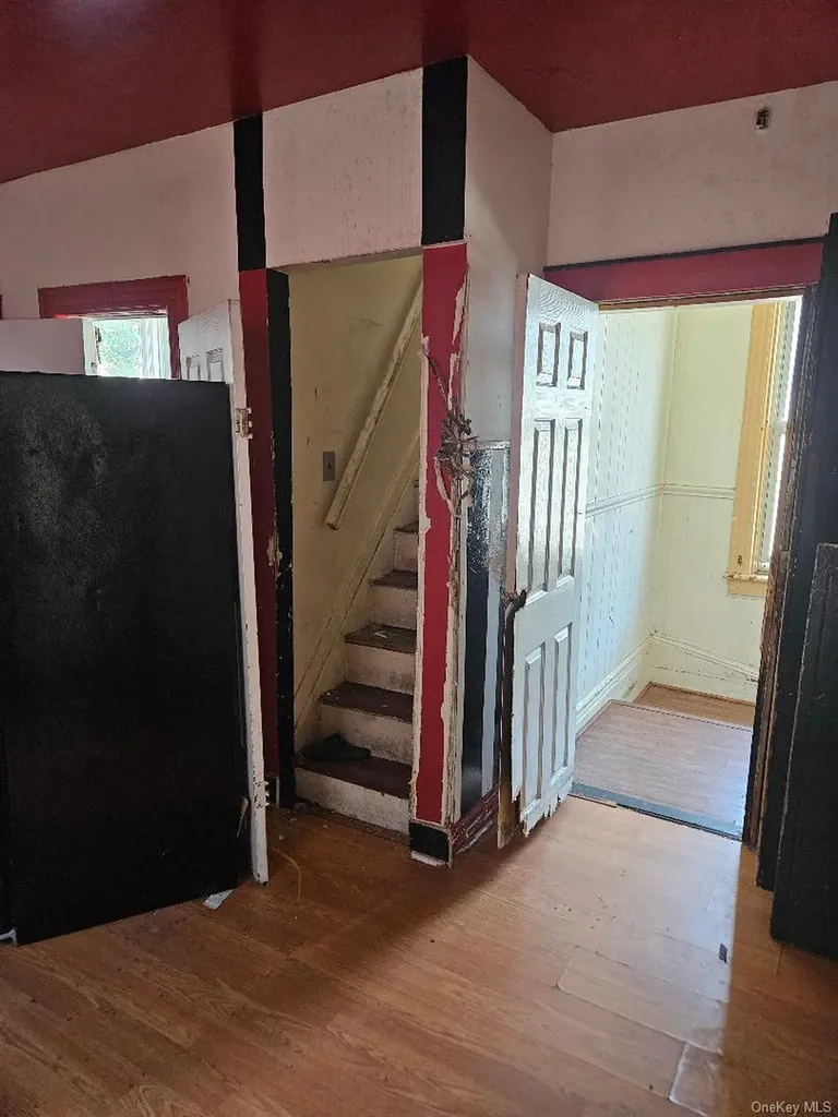 332 S 6th Avenue Mount Vernon NY 10550