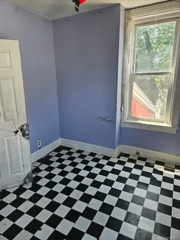 332 S 6th Avenue Mount Vernon NY 10550