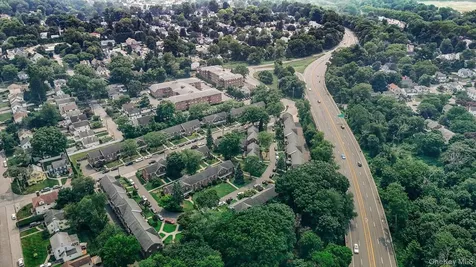 117 Robins Road New Rochelle NY 10801