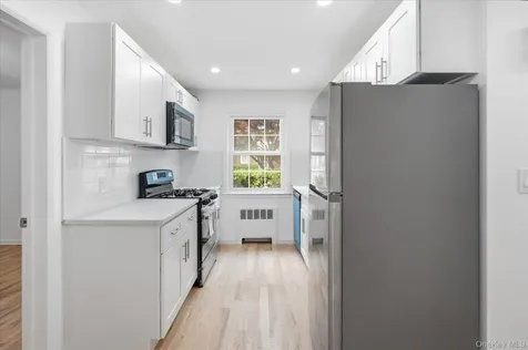 117 Robins Road New Rochelle NY 10801