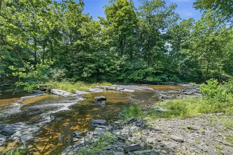 302 Powder Mill Bridge Road Kingston NY 12401