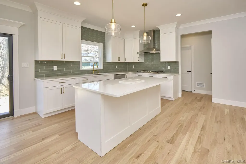 104 Maeder Avenue North Merrick NY 11566