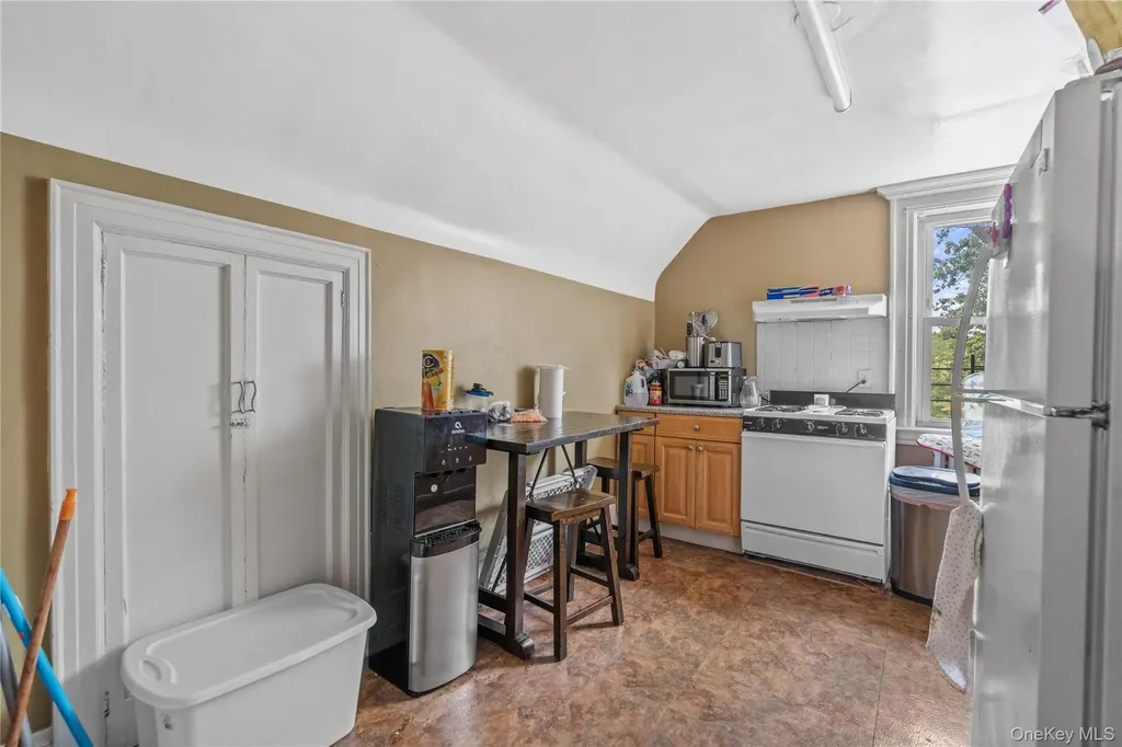 743 Palisade Avenue Yonkers NY 10703