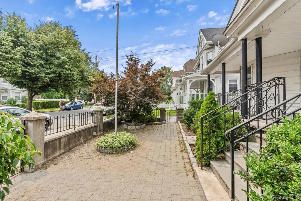 743 Palisade Avenue Yonkers NY 10703