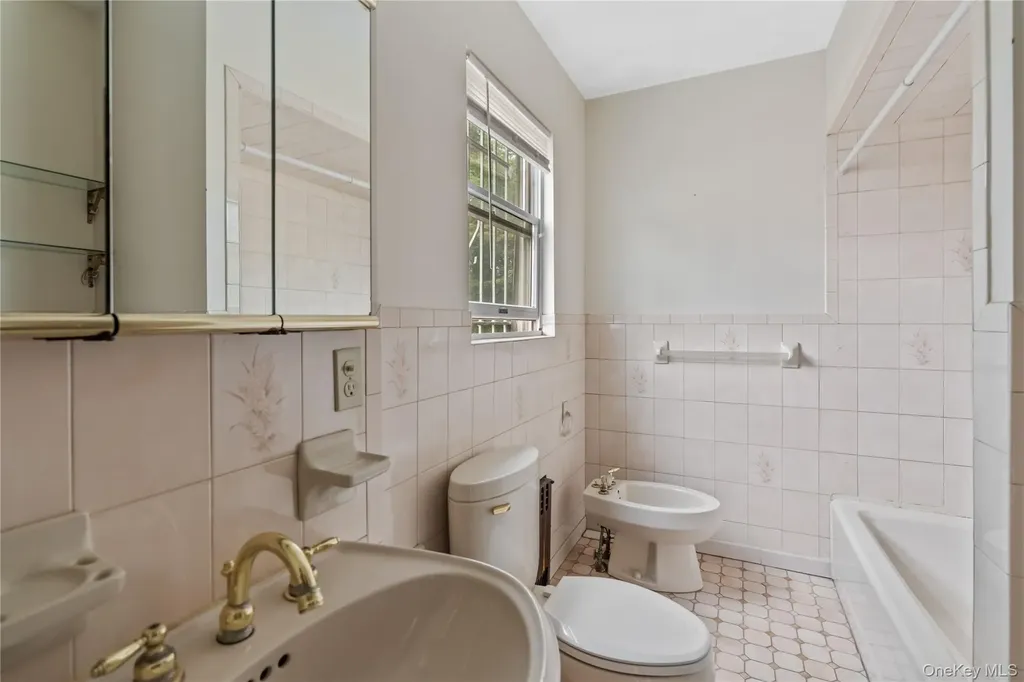 743 Palisade Avenue Yonkers NY 10703
