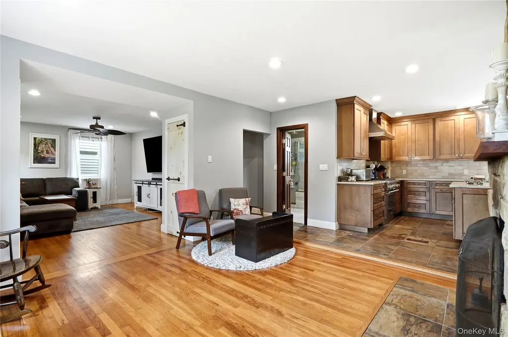 178 New Hampshire Avenue Massapequa NY 11758