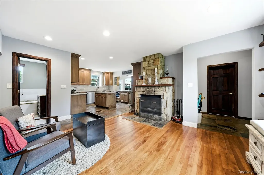 178 New Hampshire Avenue Massapequa NY 11758
