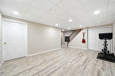 178 New Hampshire Avenue Massapequa NY 11758